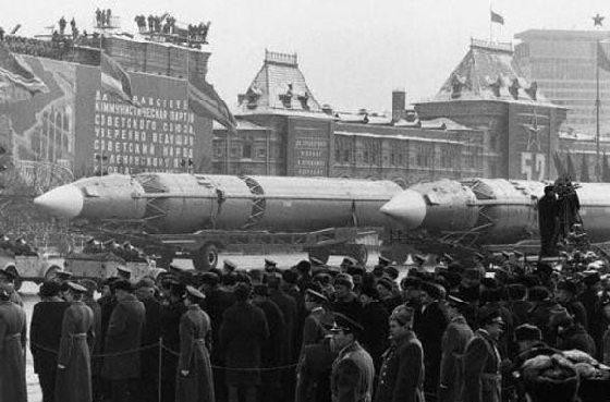 1969年，苏联想给中国发动核战争，为什么突然放弃了呢。