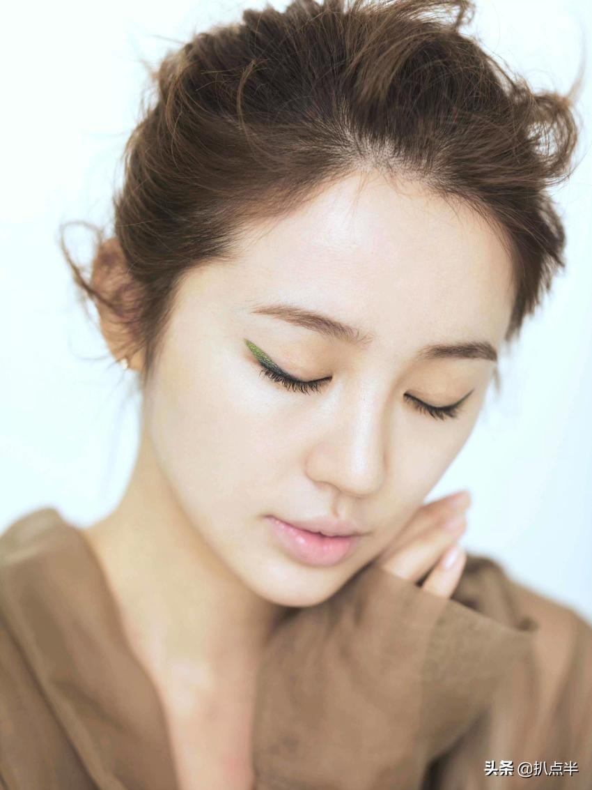 从“韩剧女王”到“抄袭糊咖”，尹恩惠能靠金钟国再度翻红吗？