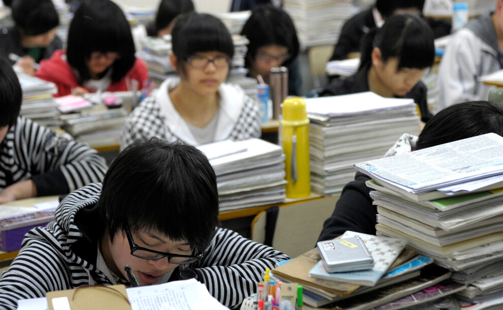 2021高考，学生想要冲刺一本大学，分数最低要求是多少？