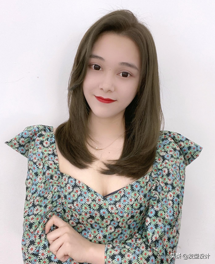 发廊最新流行中长发发型30款