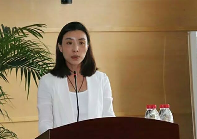 三年前陈小英把申通卖给马云，套现146亿后，她如今人在哪儿