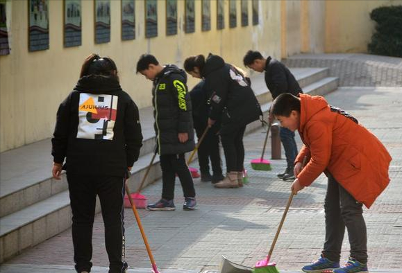 高校寒假放假时间终于确定，最长77天，最短26天，家长直言不科学