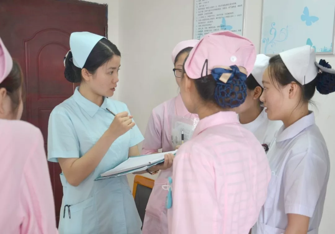 四川华新现代职业学院2020年首开护理专业