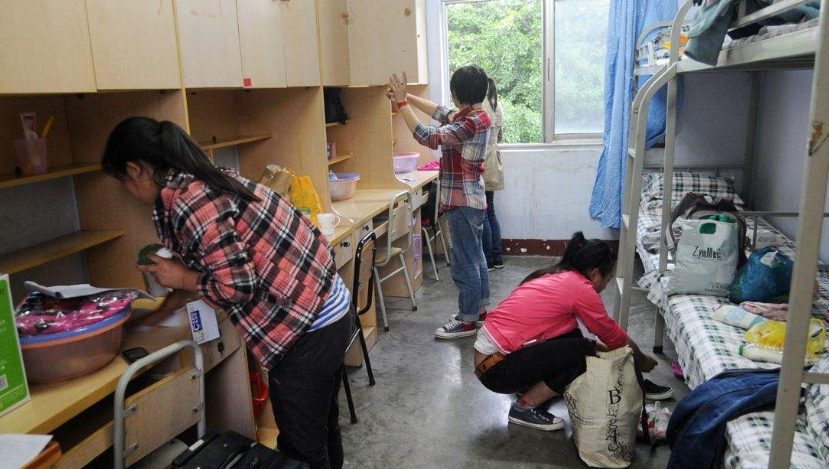大学女寝室，学姐们深有体会，现实版“甄嬛传”