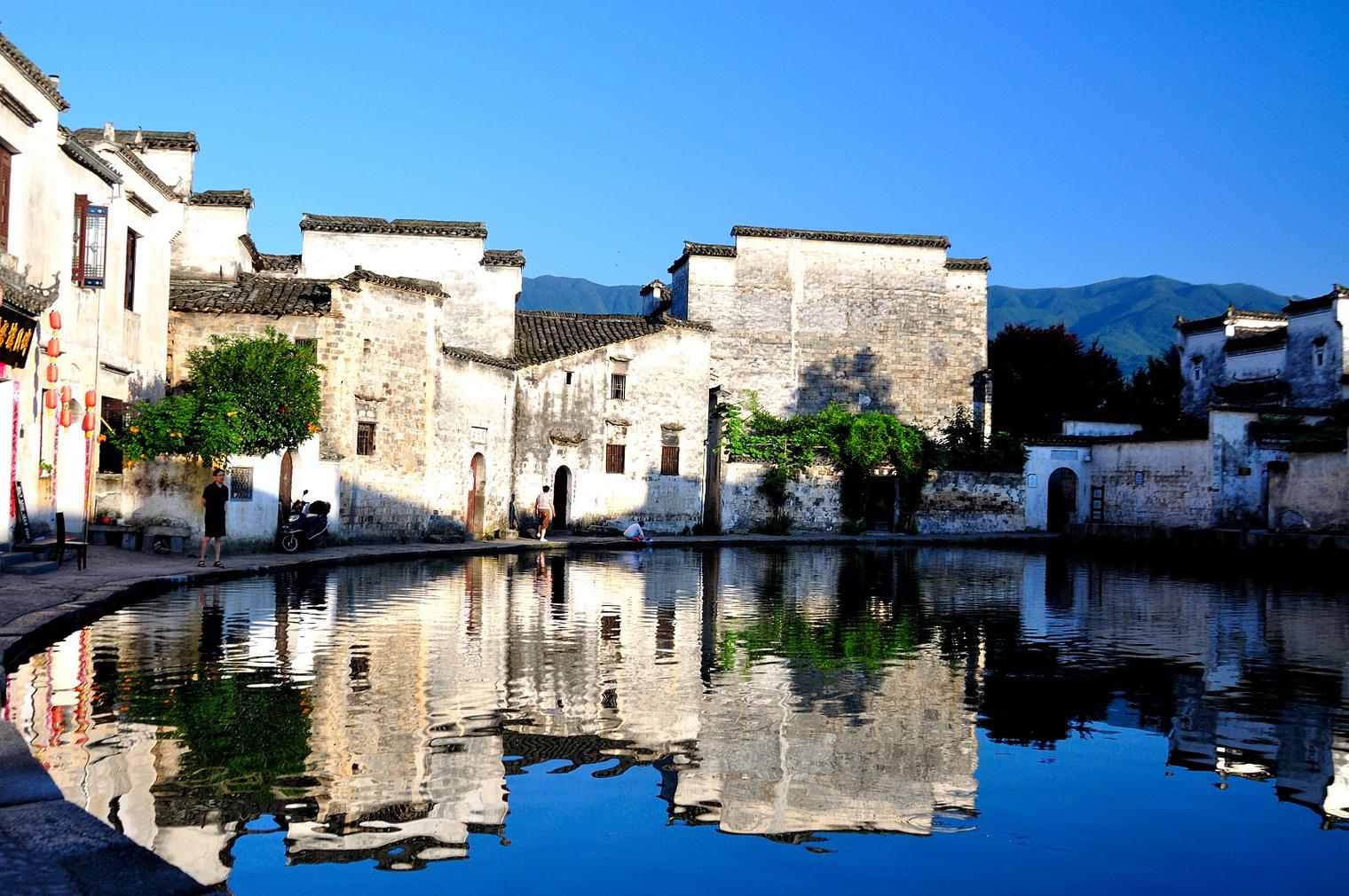 "青砖小瓦马头墙,灌木回廊绣阁藏",谈谈徽派传统马头墙的发展