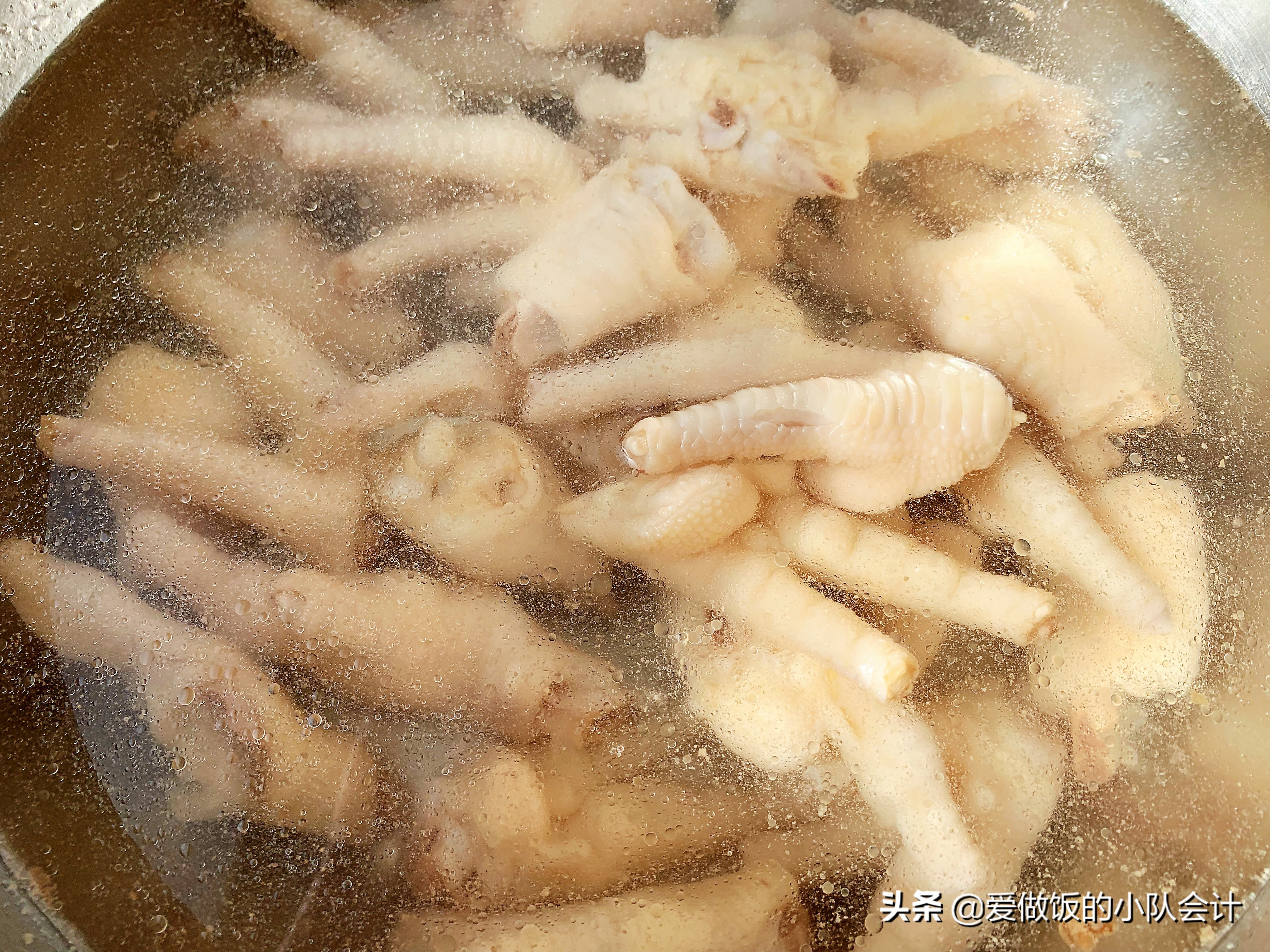 怎样卤鸡爪才入味（牢记3点鸡爪味浓有弹性）