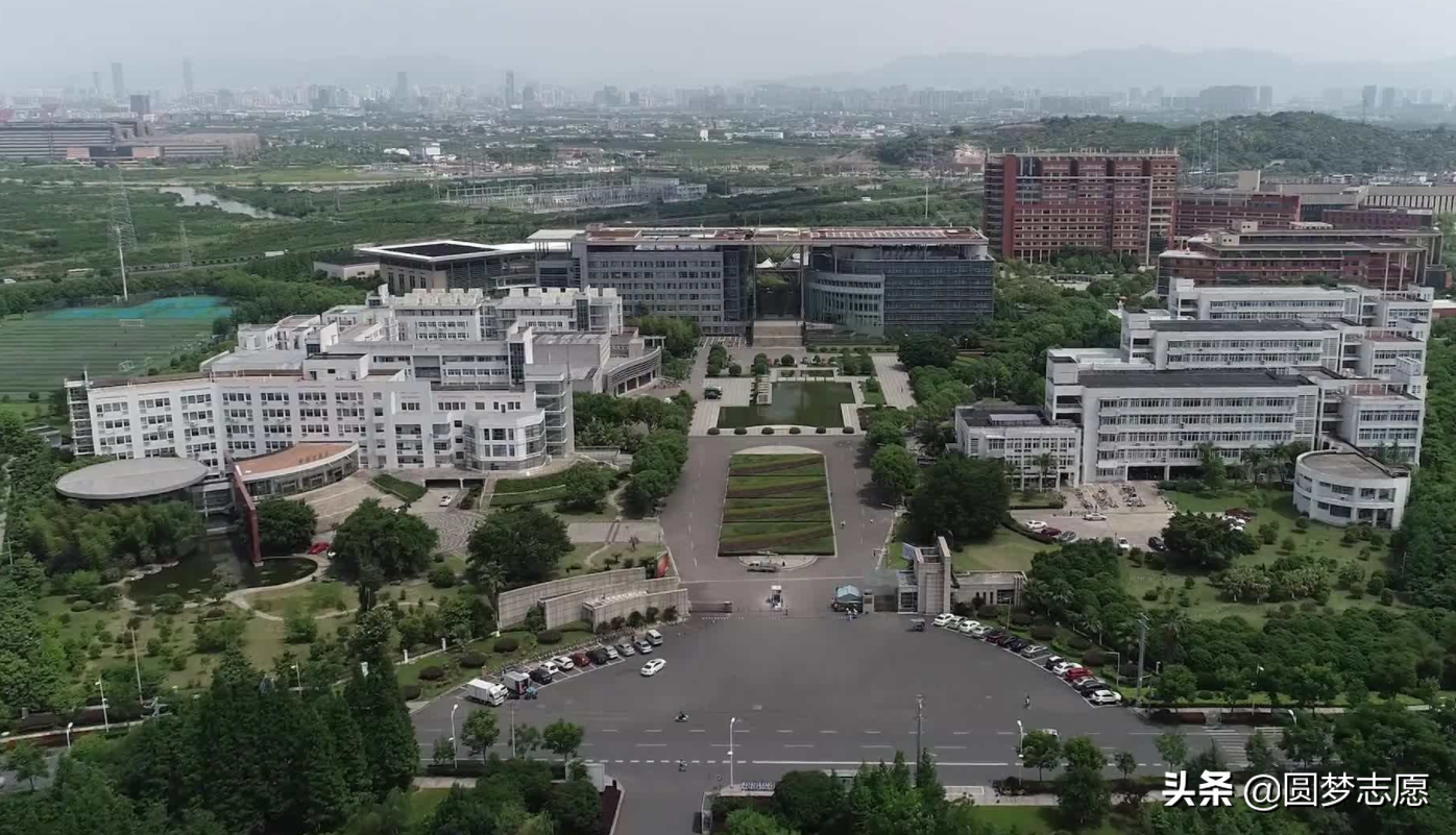 由七校融合而来的温州大学，属于什么水平？考上这所大学怎么样？