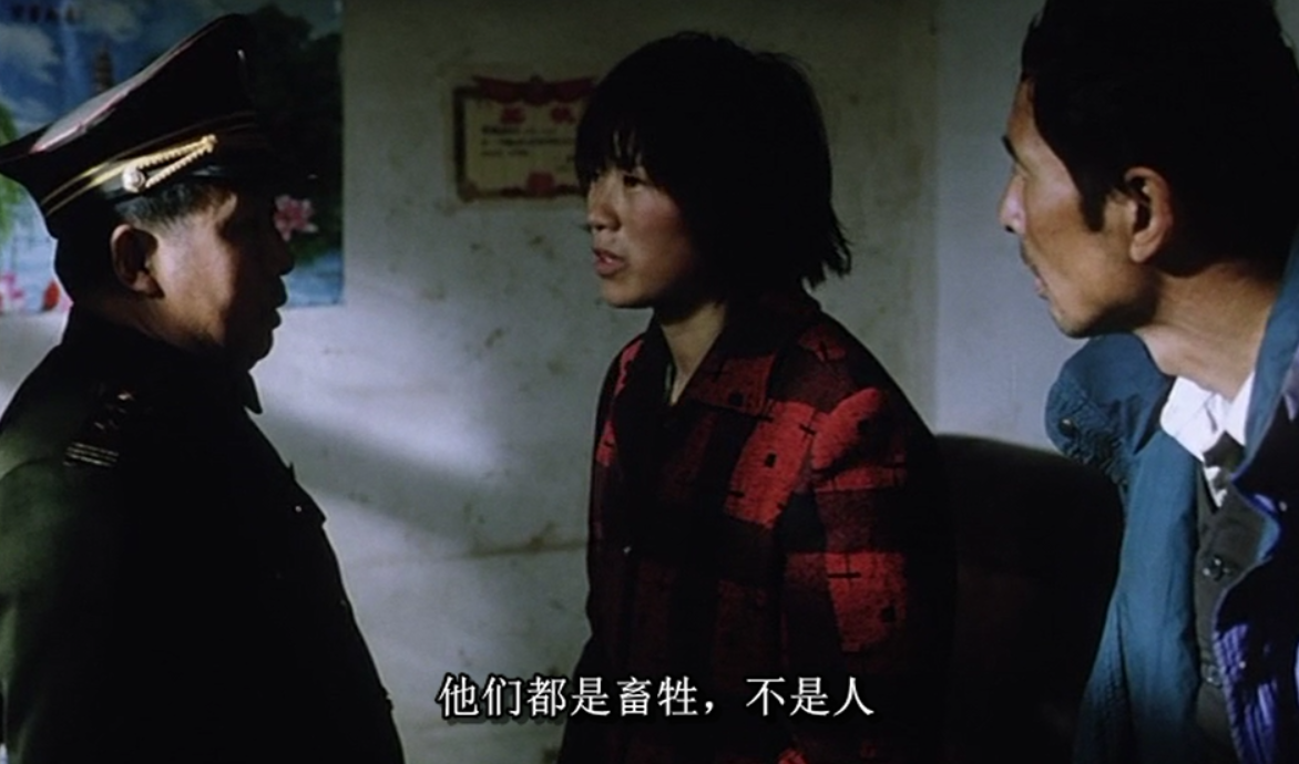 盲山：22岁女大学生被拐卖，为逃跑委身三个男人，结局令人绝望