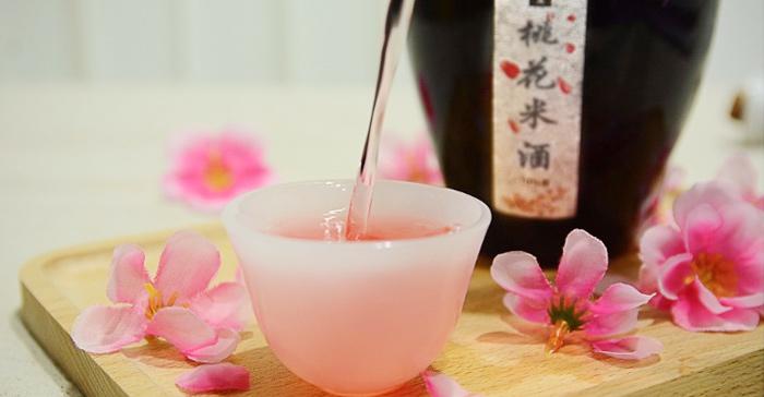 桃花酿的做法（2种方法不用白酒蒸馏设备在家也能做）