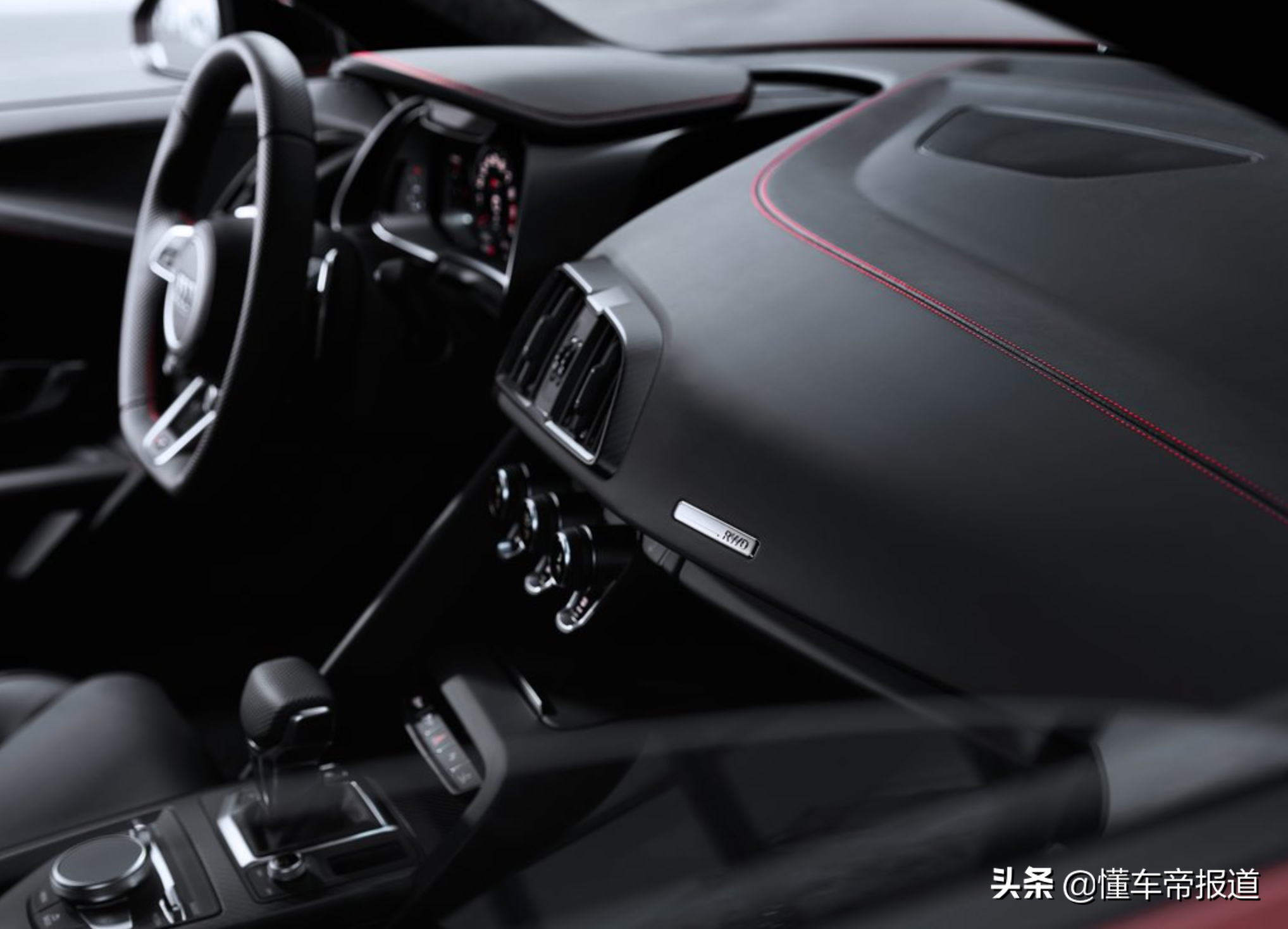 新车 | 约合人民币111万元，新款奥迪R8后驱版来了！3.7秒破百