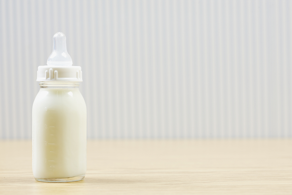 母乳在常温下放5个小时还能喝吗？母乳怎么储存？看这篇就够了