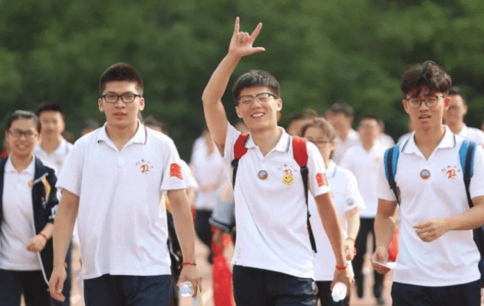 天津市经济贸易学校（天津这5所大学害人不浅）