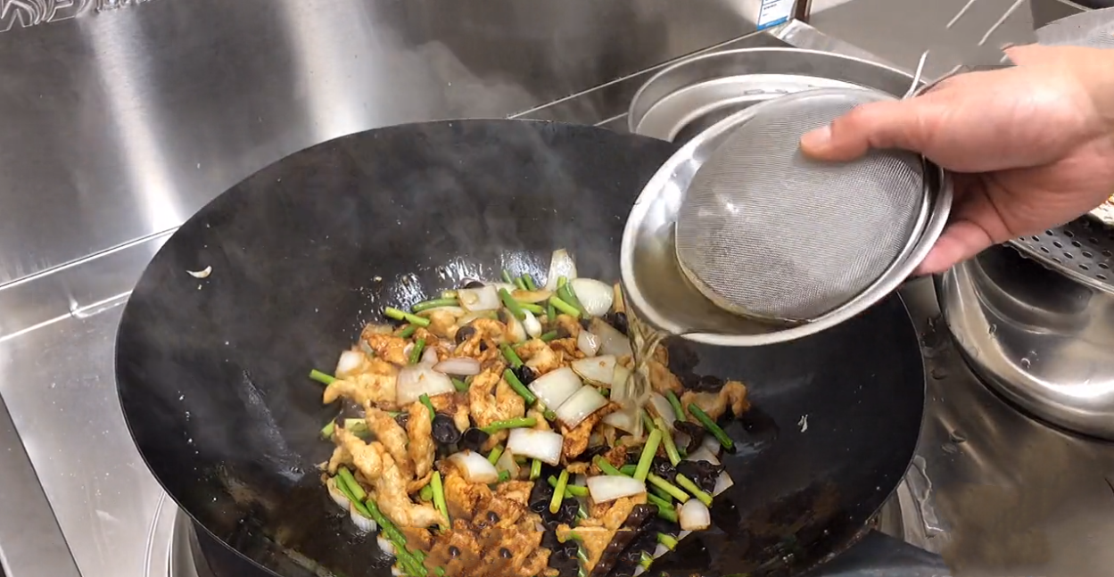 山西最出名的9道名菜，色香味俱全，美味可口，道道獨(dú)具晉菜特色