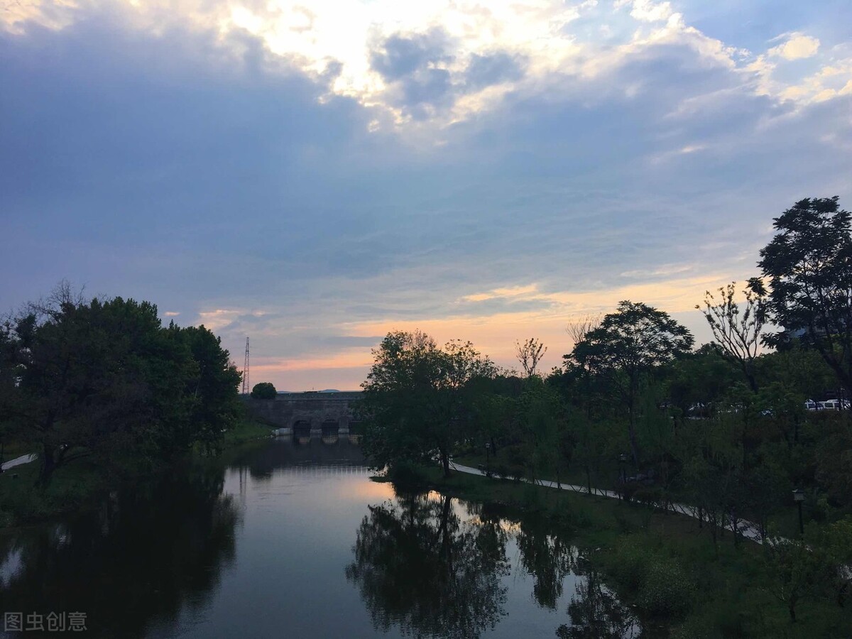 唐朝诗人韦应物写在惊蛰的五言诗，流传千古媲美白居易！