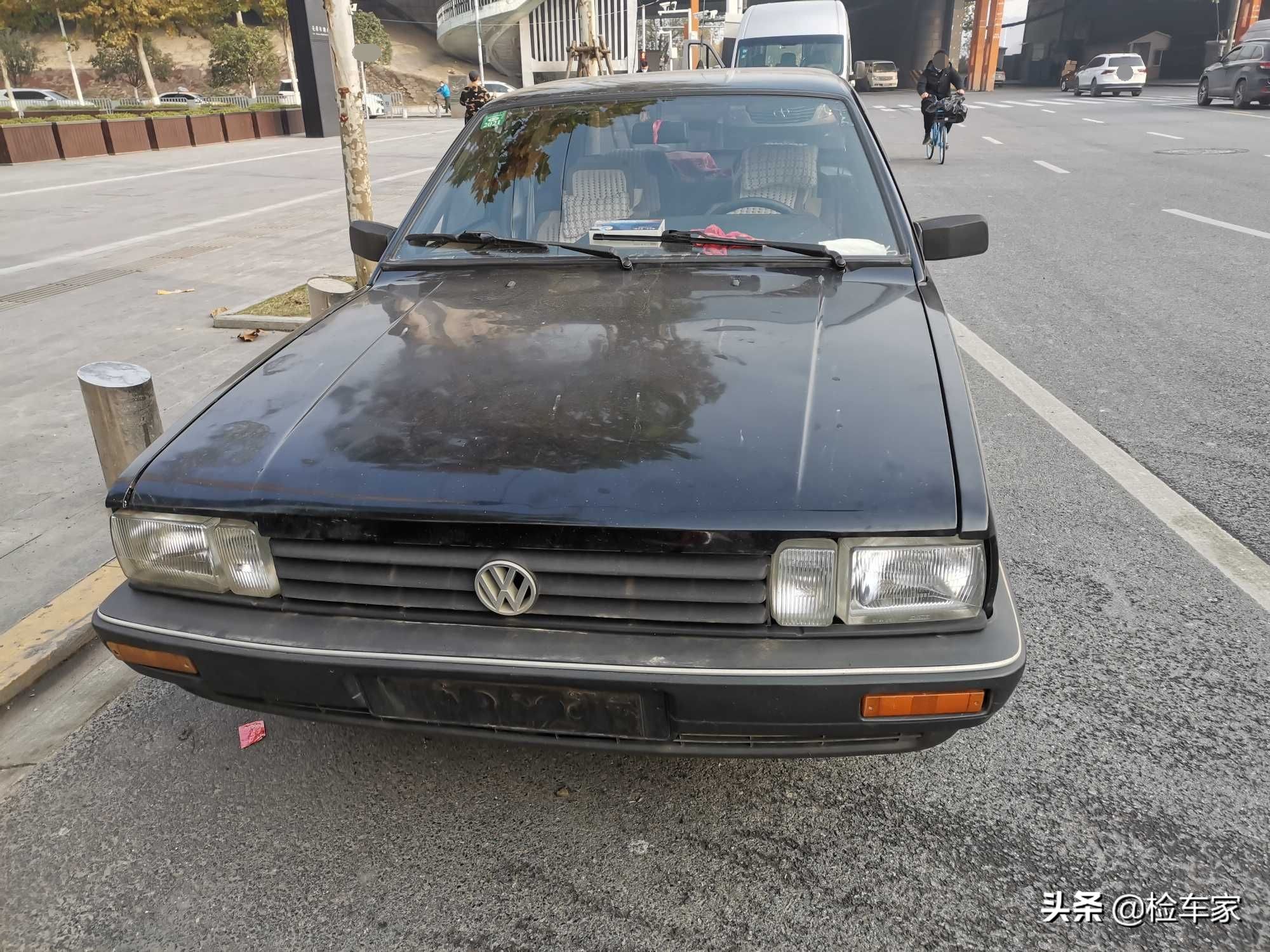 情怀无价，六千买辆修车费翻几倍的老普桑，买主：卖一台少一台
