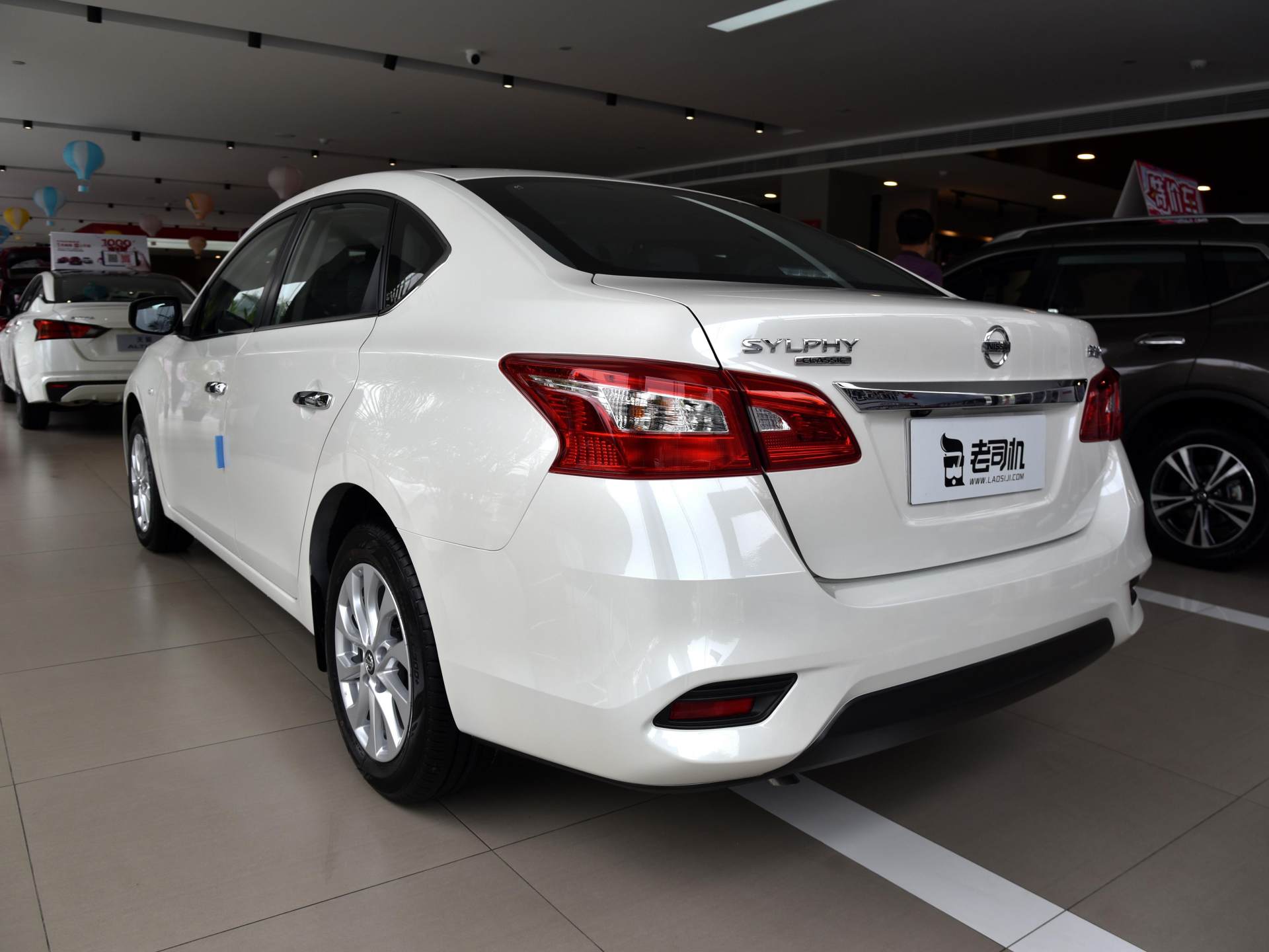 经典轩逸自动挡8万落地(经典轩逸自动挡8万落地低配)