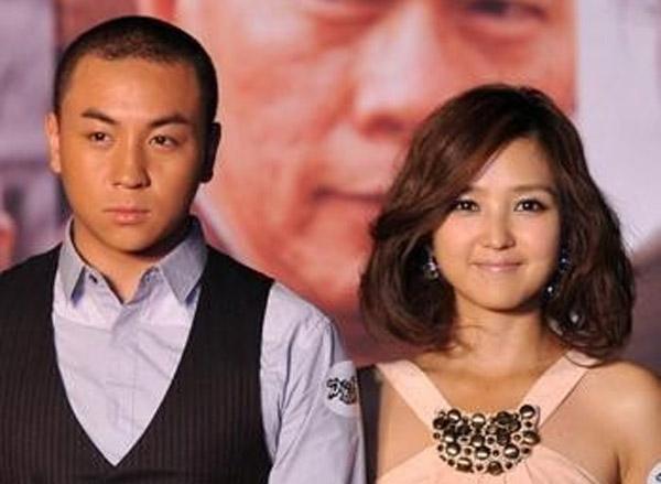 32岁释小龙，前女友是2婚3胎的何洁，分手后事业“翻身”无望？