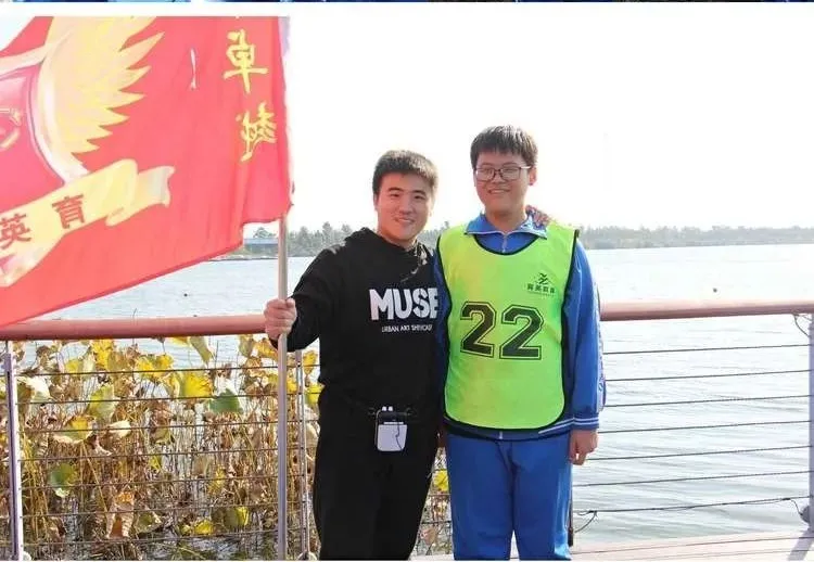 同学们!走起!邯郸市永年区育英学校开展励志远足