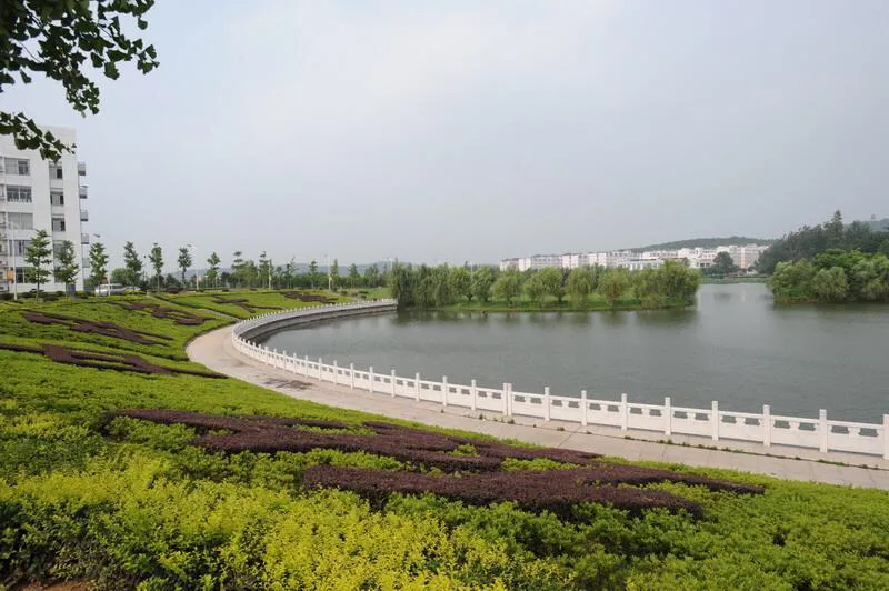 “青云计划”大学纵览3—华中科技大学