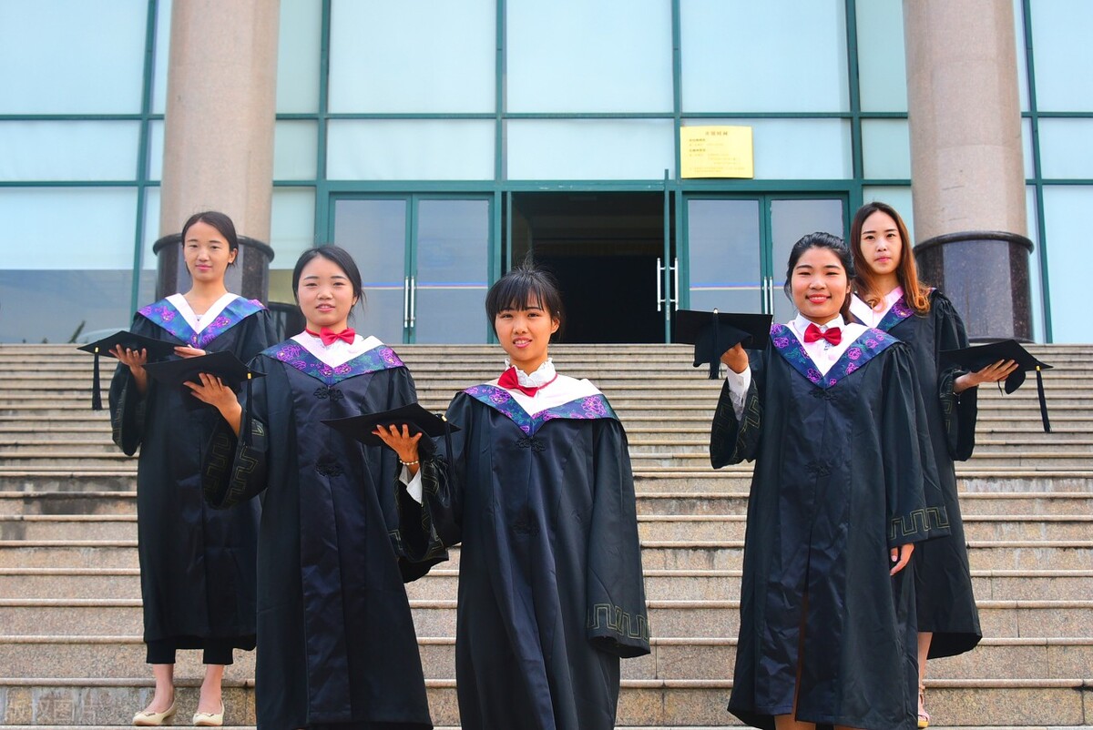 有“背景”的4所普通本科院校，毕业生容易就业，建议了解一下