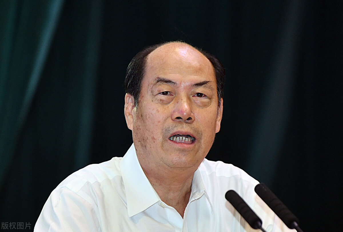 除了广深，广东哪里富豪多？佛山3人2千亿，汕头走出2位中国首富