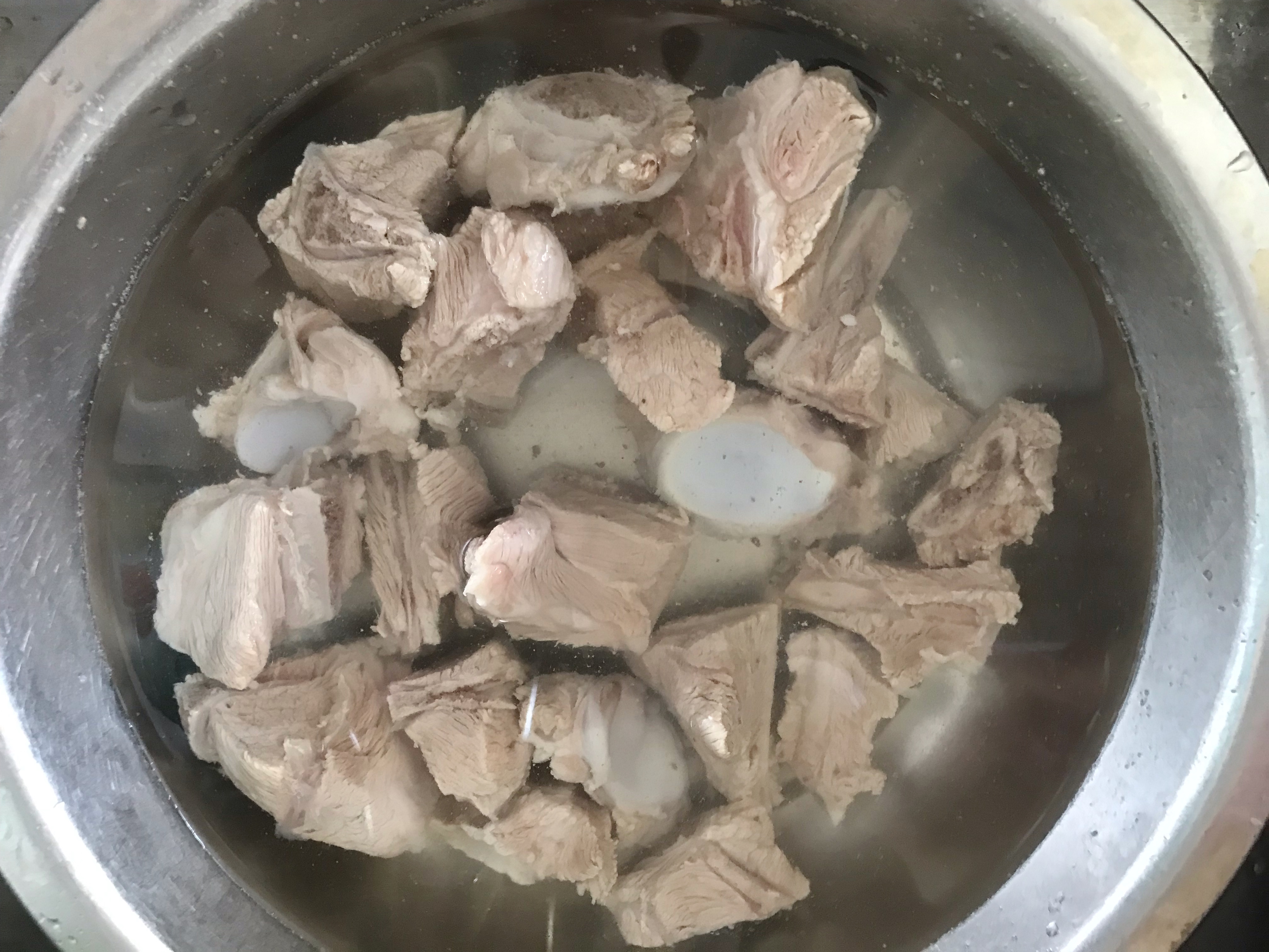 冬瓜燉排骨,冬瓜燉排骨怎么做好吃 簡單做法