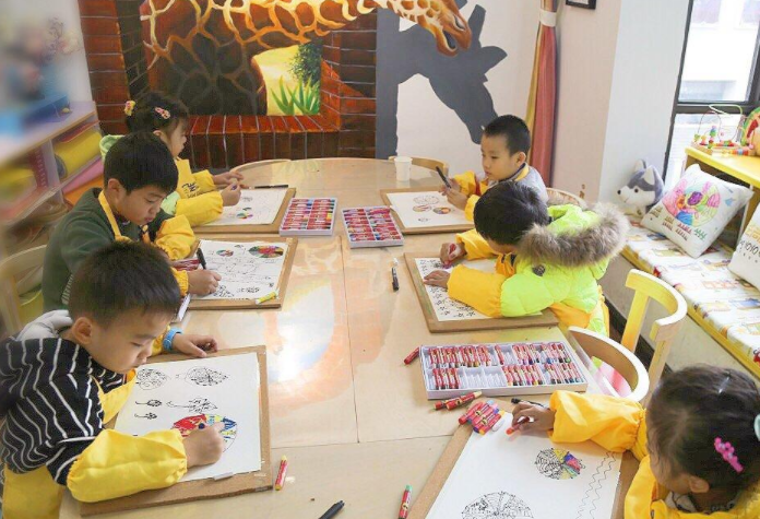 幼儿园一次性开15个“兴趣班”，可能只有一个实用，打基础更重要