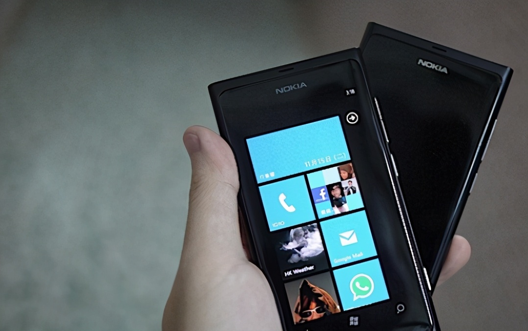 lumia最后一款旗舰手机，微软lumia最后一款手机