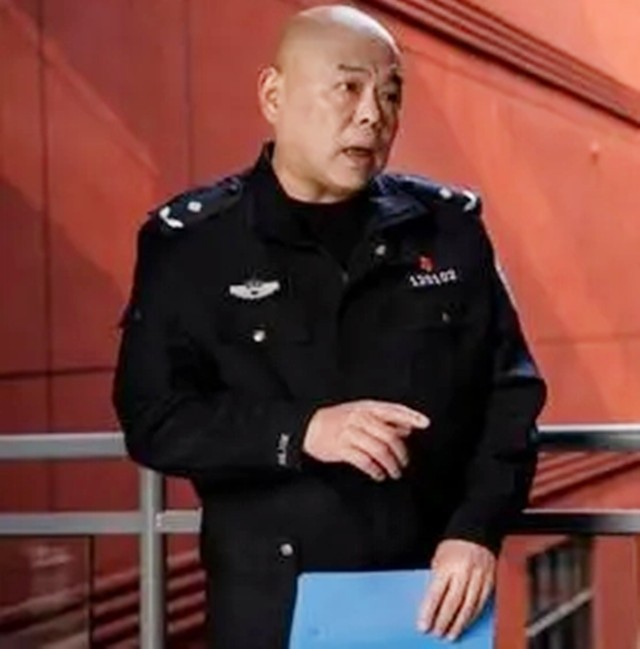 击毙周克华3秒结束！事后两民警回忆：我们根本来不及去想怕不怕