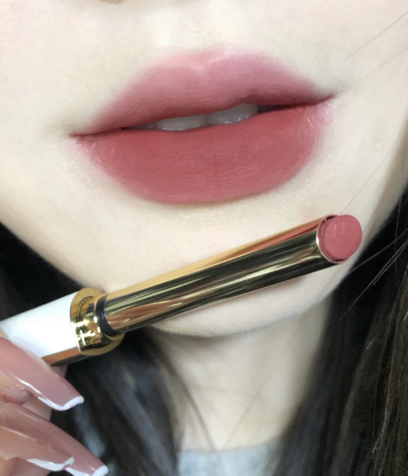 夏季“甜颜系”女生最爱的几支口红：兰蔻288太温柔，L02绝美豆沙