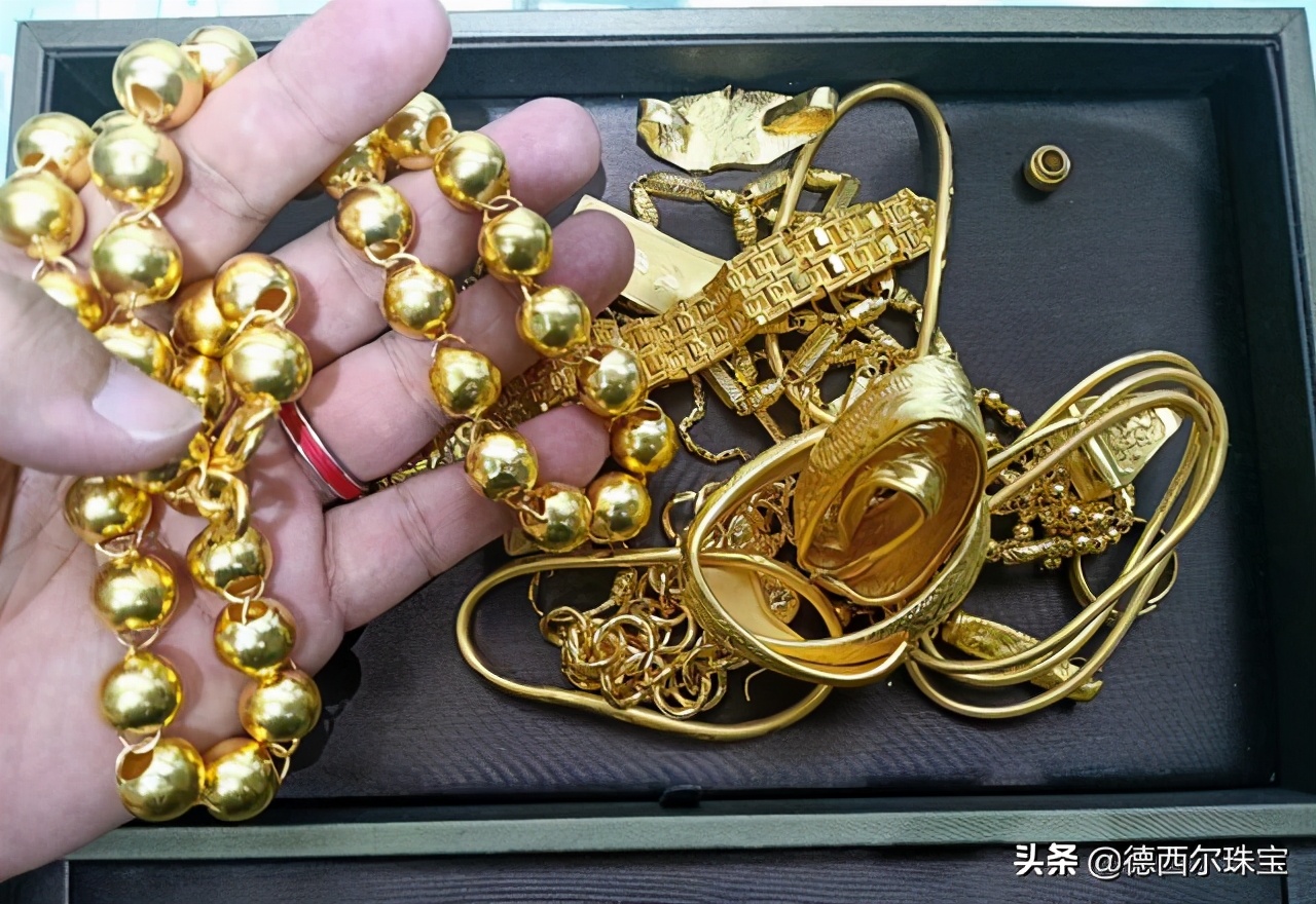 黄金首饰回收价格是怎么算的？黄金回收需要注意什么？