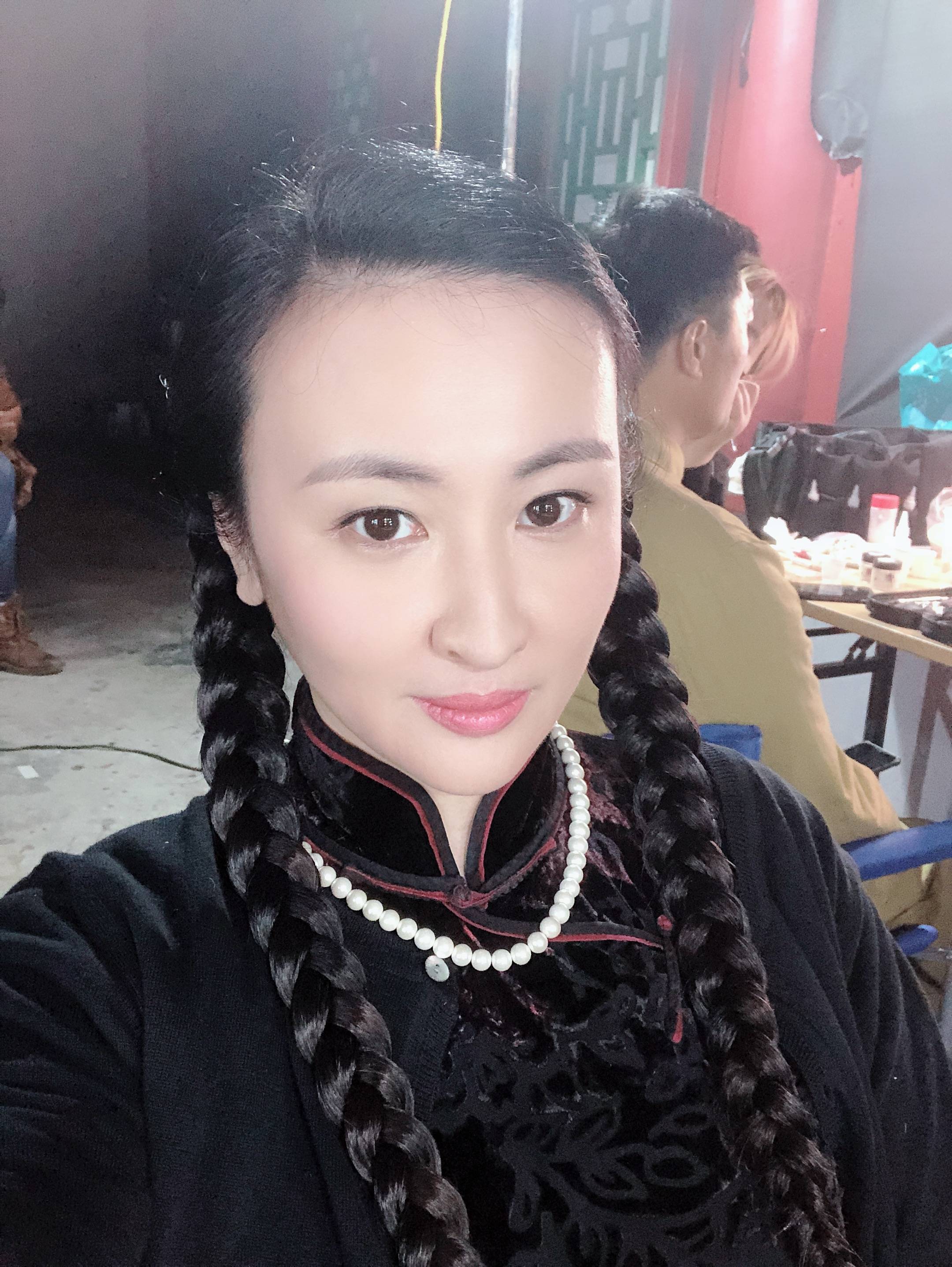 6位被“潜规则”女星：有人剃发出家，有人大胆曝光13位导演名单