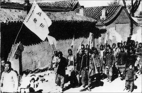 1965年，东北农村会计被检举，查出真实身份后，必须枪毙