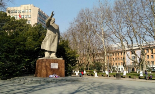 国内“最难考”10所985排名，录取分数600以上，普通学生望而却步