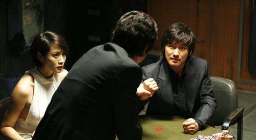手比眼睛还快！韩国犯罪电影《老千》揭露了十赌九输的真正原因