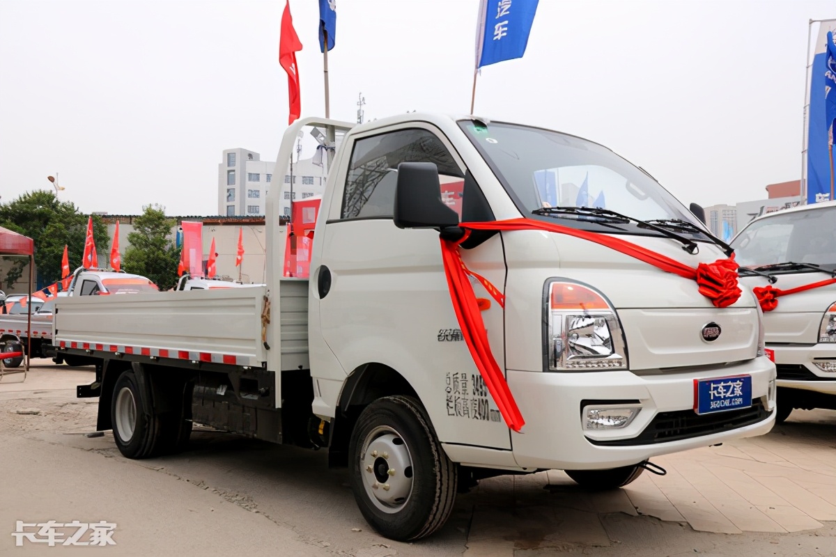 轿卡之王锐航x1升级改款震撼上市