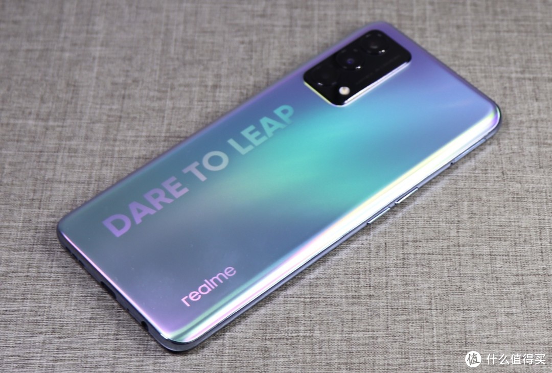 真我q3pro狂欢版值得买吗真我q3prealmeq3pro狂欢版参数及测评