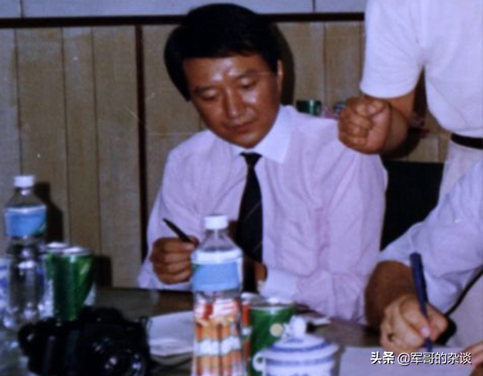 让人唾弃的澳大利亚“走狗”，北大才子变间谍，致中国损失7000亿