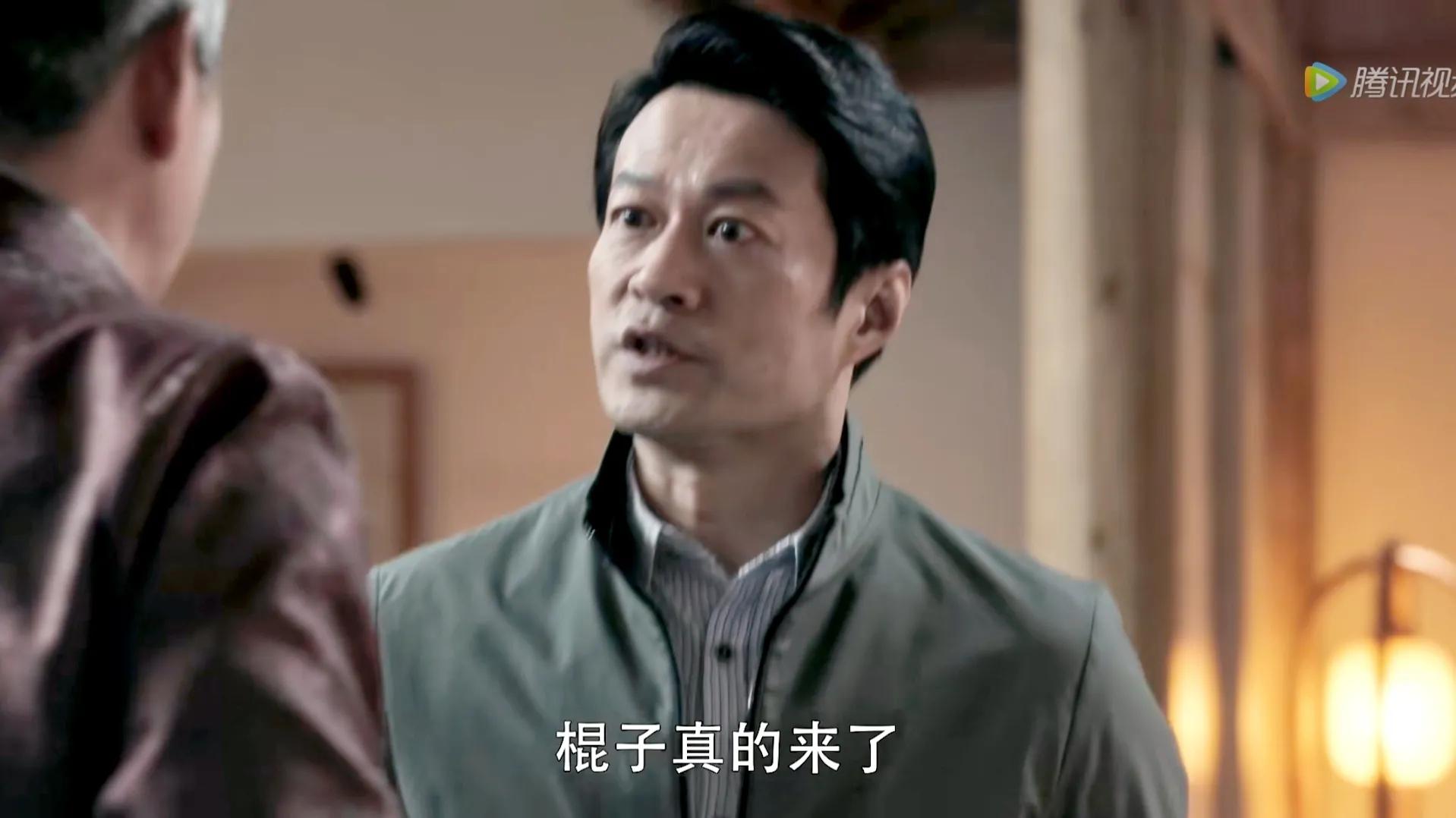 《扫黑风暴》王政藏不住了，4处细节，证明他是高明远背后的大伞