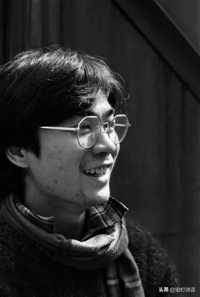 草原策马逐风去，长空云影伴蹄声——诗江湖41期骑马诗韵