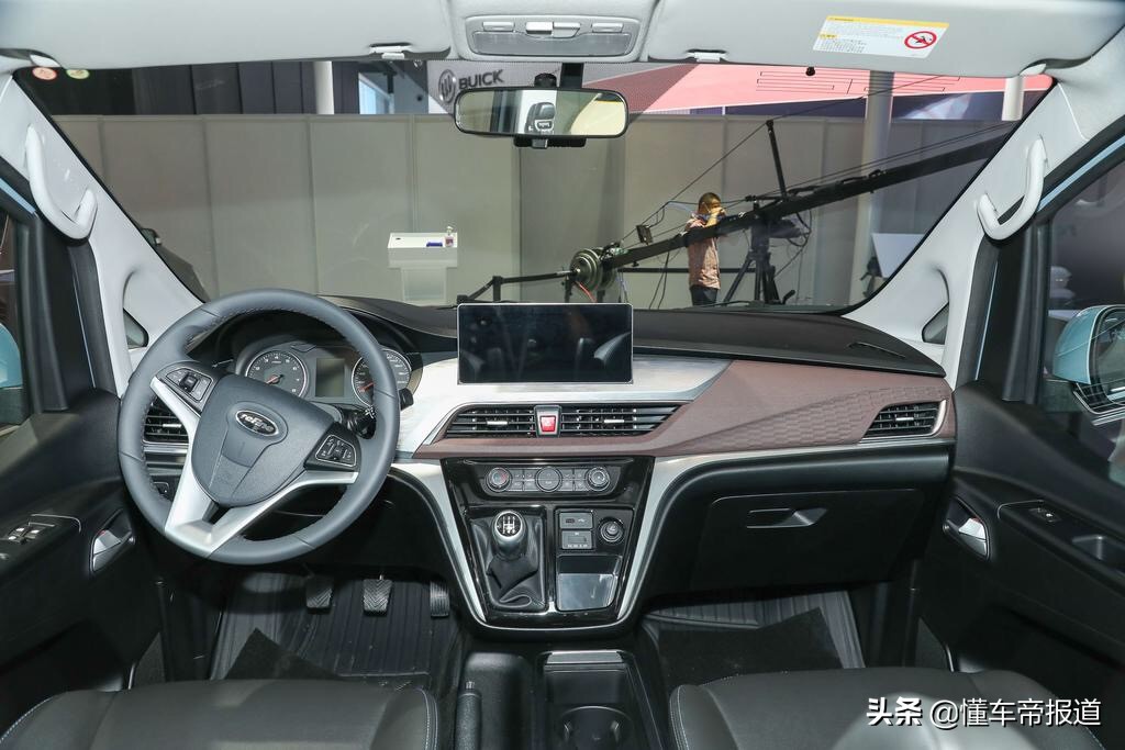 新车|搭载智能网联的MPV还不到10万，2022款瑞风M3将亮相天津车展
