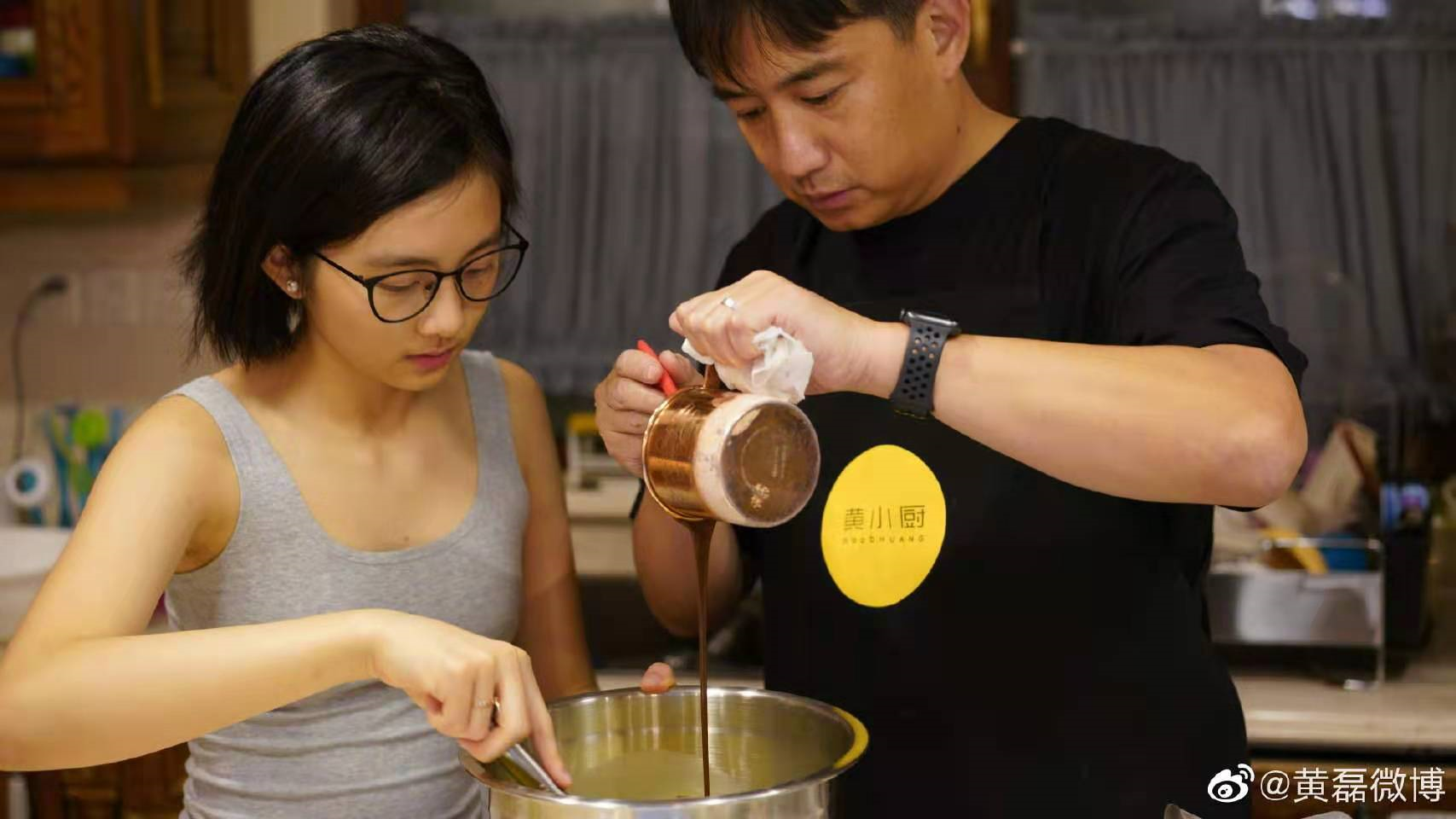 黄磊一家国籍遭质疑！IBS学校只招外籍学生，黄多多是咋入学的？