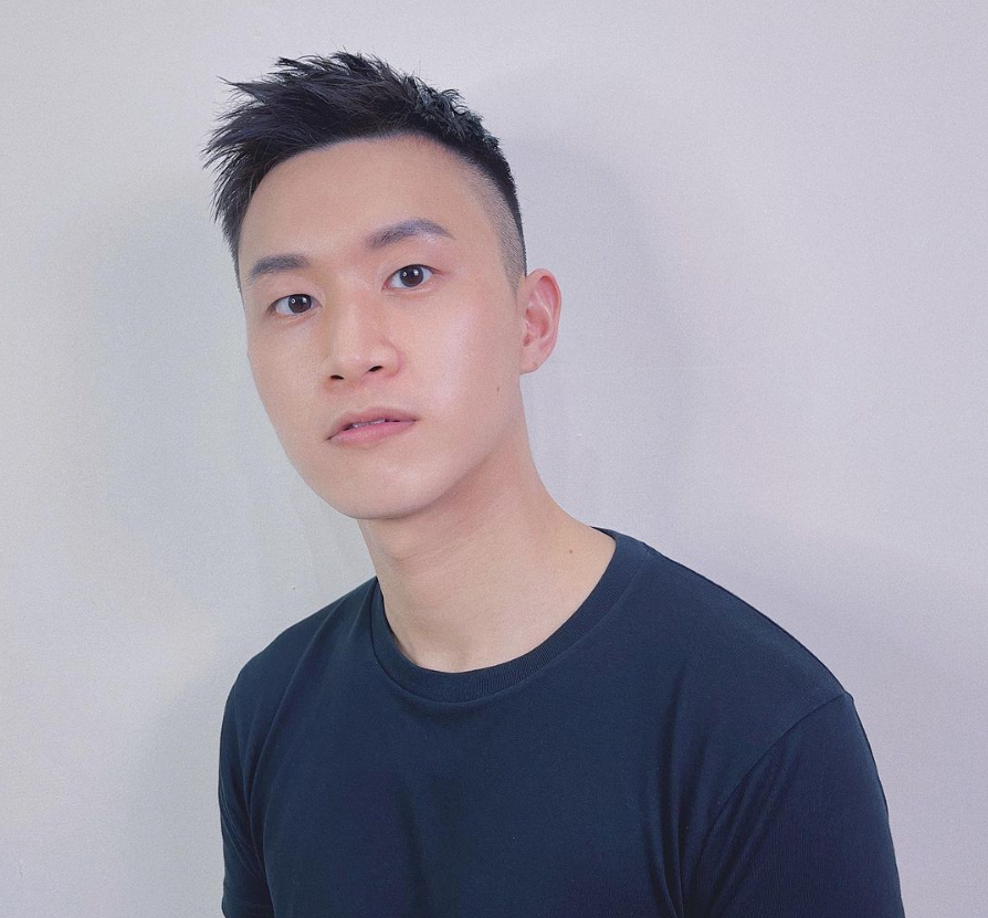 不如试试"飞机头"发型,帅气又有型