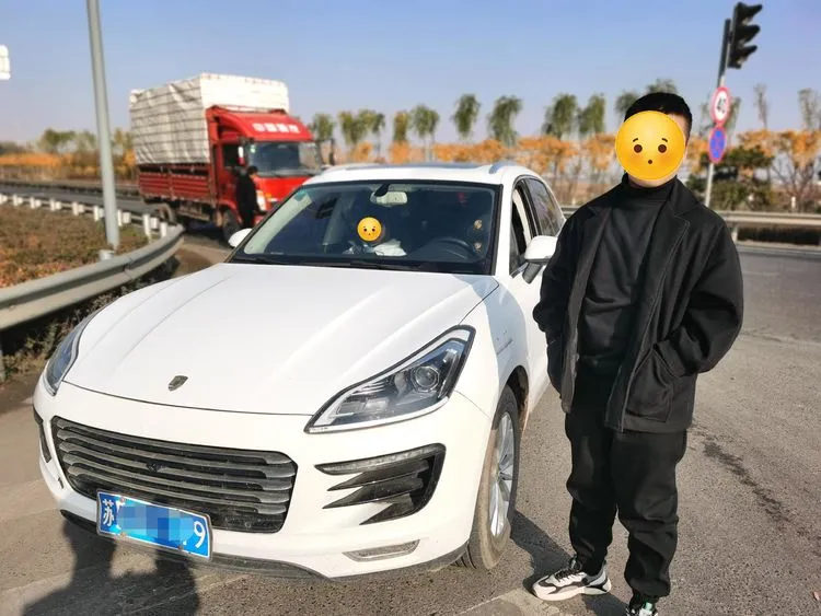 众泰秒变保时捷，更改外观被查获