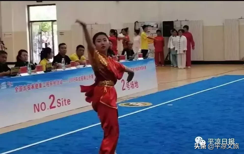 功夫小子演绎崆峒功夫