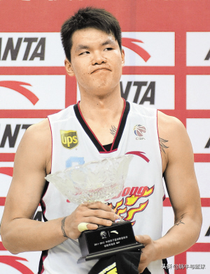 06cba为什么没有mvp(少了一个！23年产生22个MVP奖杯，为何2006年没有？)