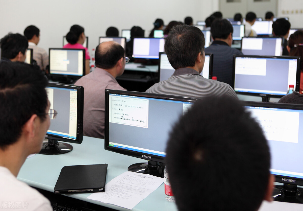 又有七省区官宣改革，此后文理分科的省区会不会使用同一套试卷？