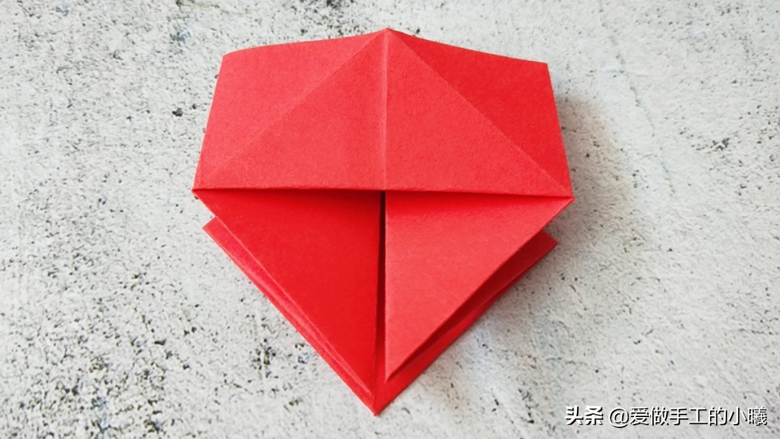 折纸教程：折个简单易学的状元帽，愿大家取得理想成绩
