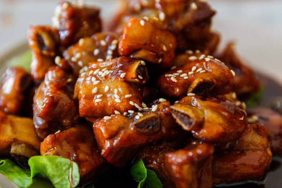 懶人版糖醋排骨，不炒糖色不油炸，肉質鮮嫩軟爛，酸甜爽口不油膩