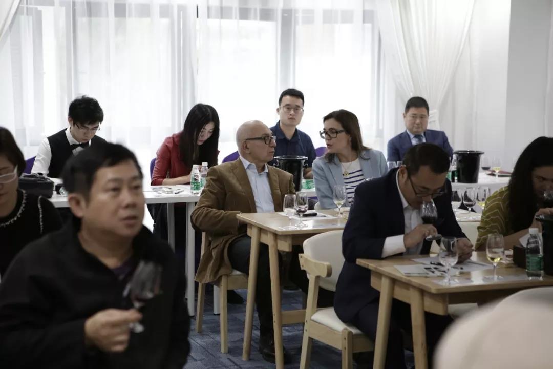 谈谈 “葡萄酒工作室”经营模式